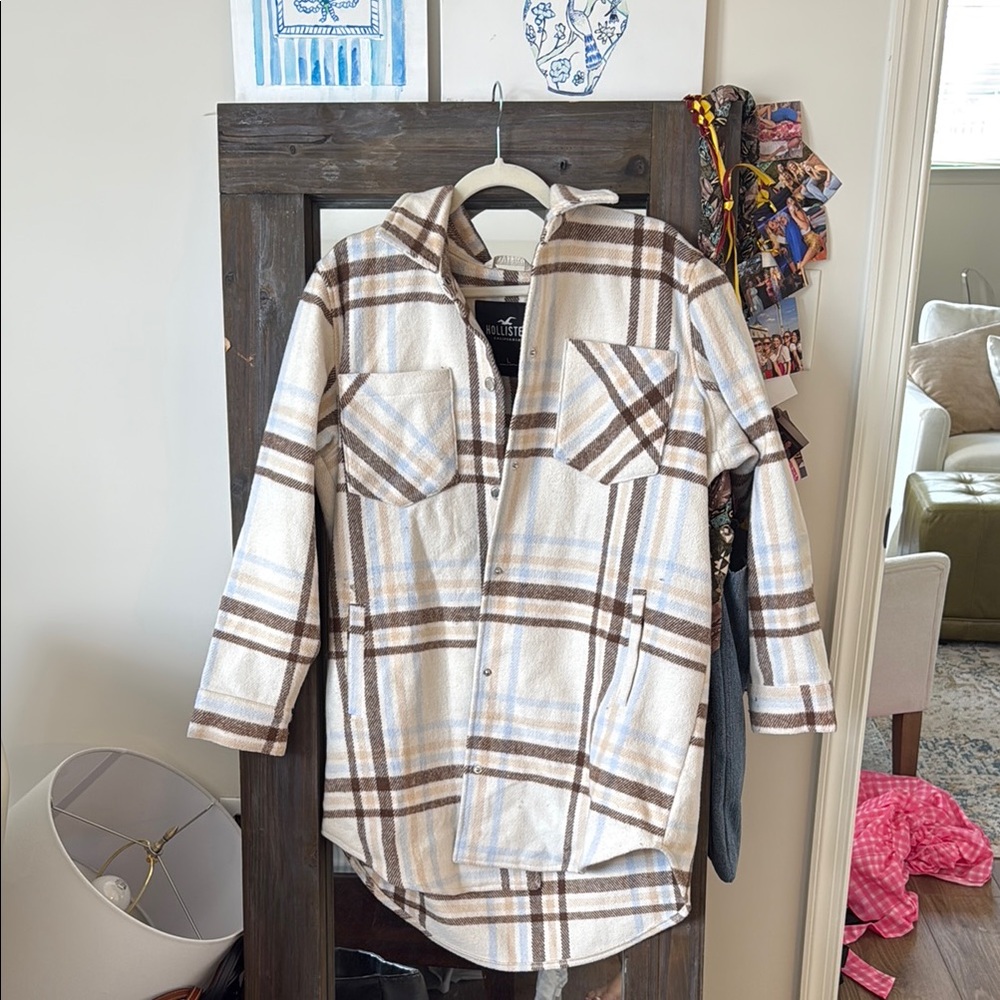 Hollister Plaid Utility Jacket - Brown and Cream
